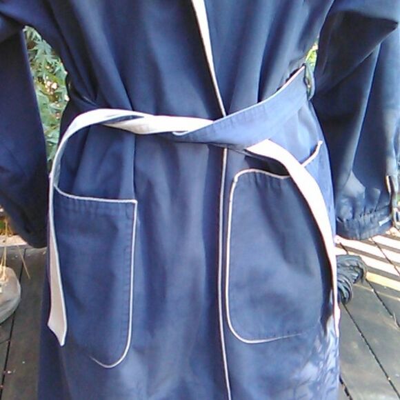 Rain Shedder by Ken Meritt Reversible Rain Coat - Picture 3 of 14